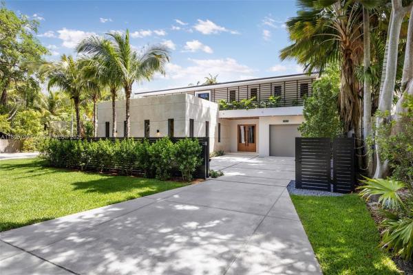 King Park, 2905 Washington St, Miami, Florida 33133, image 1