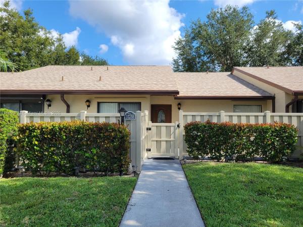 1025 Green Pine Blvd #B, West Palm Beach, Florida 33409, image 1