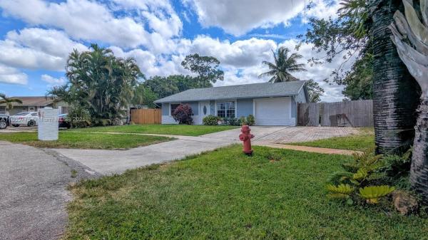 Concept Homes Of Lantana, 4878 Messana Ter, Lake Worth Beach, Florida 33463, image 1