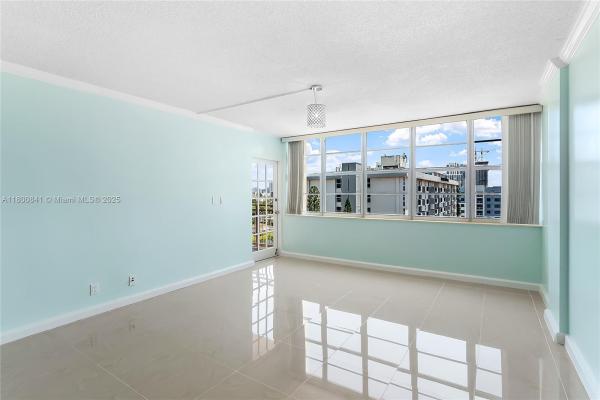 Crestview Towers, 2025 NE 164 St #907, North Miami Beach, Florida 33162, image 1
