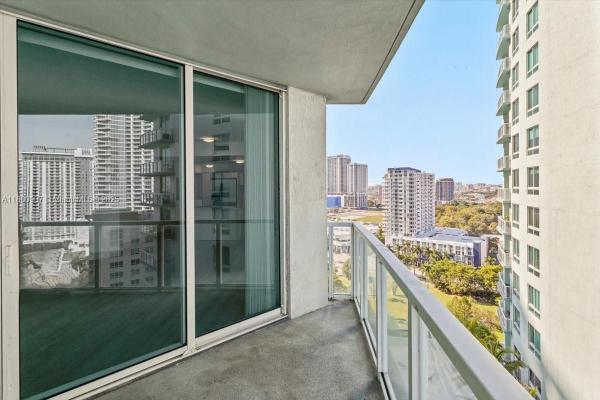 Quantum On The Bay, 1900 N Bayshore Dr #1810, Miami, Florida 33132, image 3