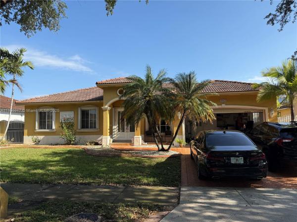 8943 NW 174th St, Hialeah, Florida 33018, image 1