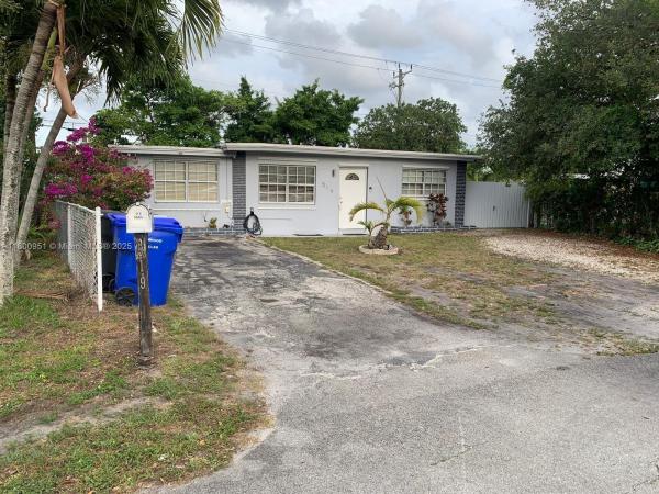 Cresthaven, 519 S 61st Ave, Hollywood, Florida 33023, image 1