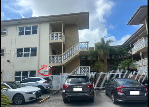 Hampton Court, 1958 Monroe St #102, Hollywood, Florida 33020, image 1