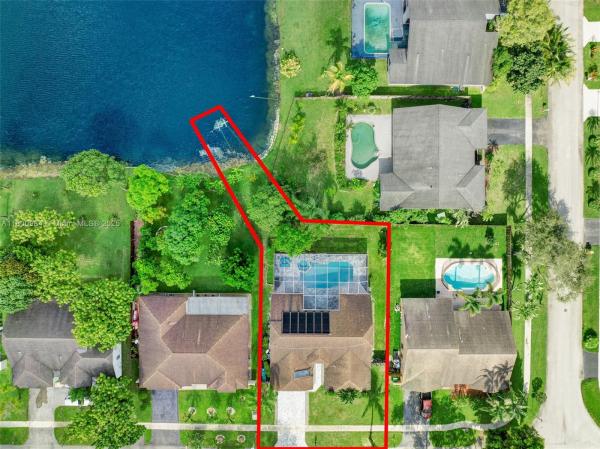 Boulevard Woods East, 5260 NW 74th Ter, Lauderhill, Florida 33319, image 3