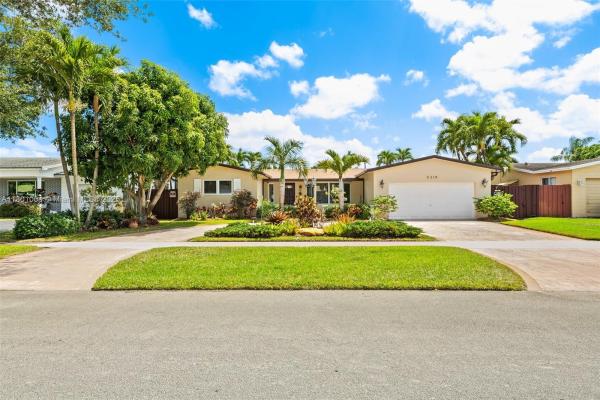 Hollywood Hills, 5318 Garfield St, Hollywood, Florida 33021, image 1