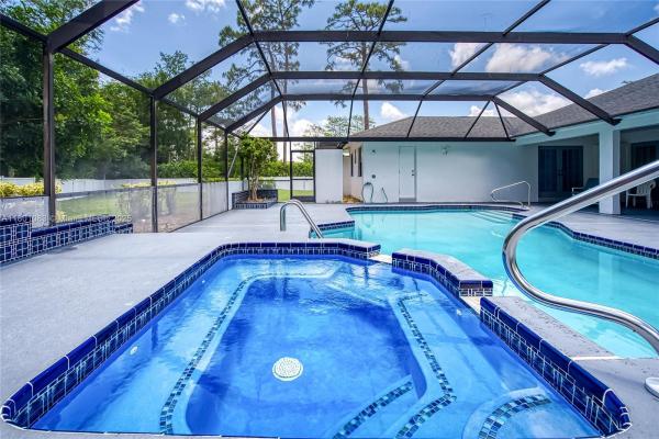 Pinewood Manor Of Wellington, 13644 Ishnala Cir, Wellington, Florida 33414, image 1