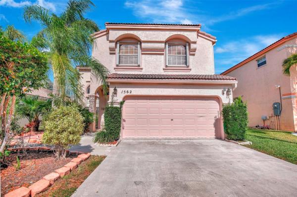 Canary Bay, 1562 NW 157th Ave, Pembroke Pines, Florida 33028, image 1