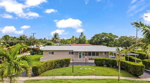 1900 NE 180th St, Miami, Florida 33162, image 1