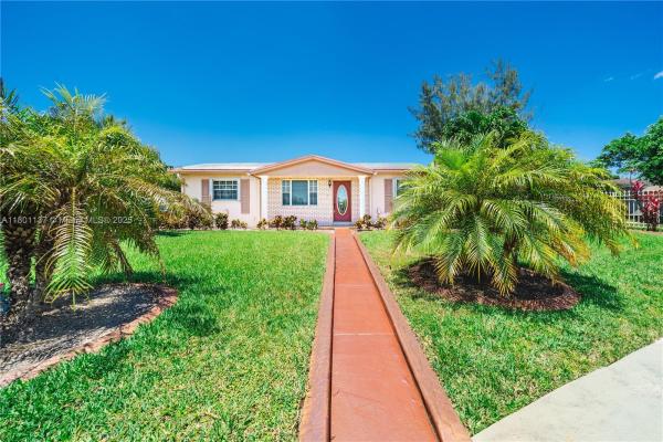 Lakewood Estates, 3125 NW 205th St, Miami Gardens, Florida 33056, image 1