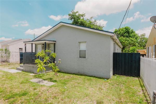 Floral Park, 1730 NW 58th St, Miami, Florida 33142, image 2