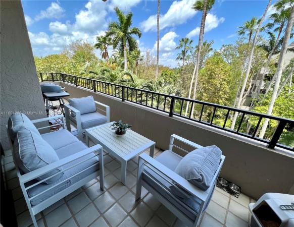 The EmeraldBay At Key Colony, 151 Crandon Blvd #342, Key Biscayne, Florida 33149, image 1