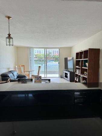 Eden Point, 4000 NE 169th St #104, North Miami Beach, Florida 33160, image 1