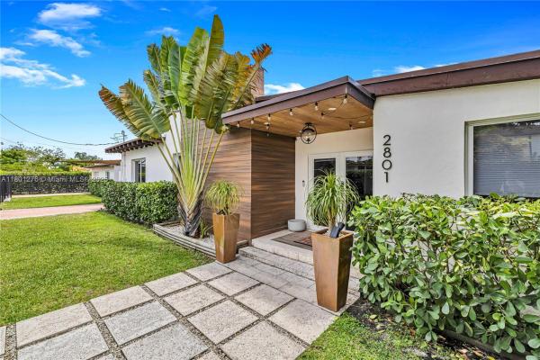 Coral Villas, 2801 SW 64th Ave, Coral Terrace, Florida 33155, image 3
