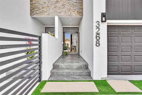 Miami Suburban Acres, 3268 SW 23rd Ter, Miami, Florida 33145, image 2