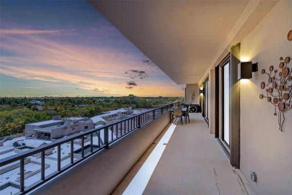 The EmeraldBay At Key Colony, 151 Crandon Blvd #525, Key Biscayne, Florida 33149, image 1