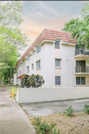 Salzedo Plaza, 1100 Salzedo St #3A, Coral Gables, Florida 33134, image 2