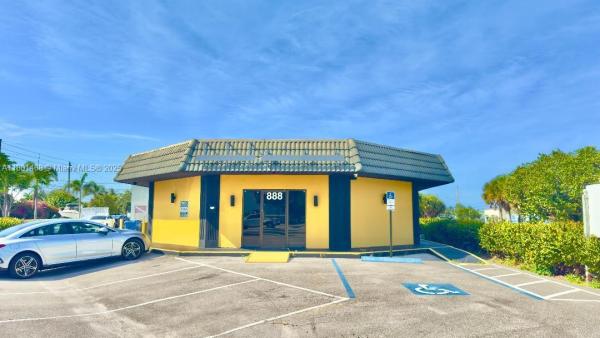 Greynolds Highlands, 888 E Coast Ave, Lantana, Florida 33462, image 1
