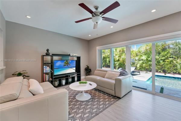19520 NE 19th Ave, Miami, Florida 33179, image 1