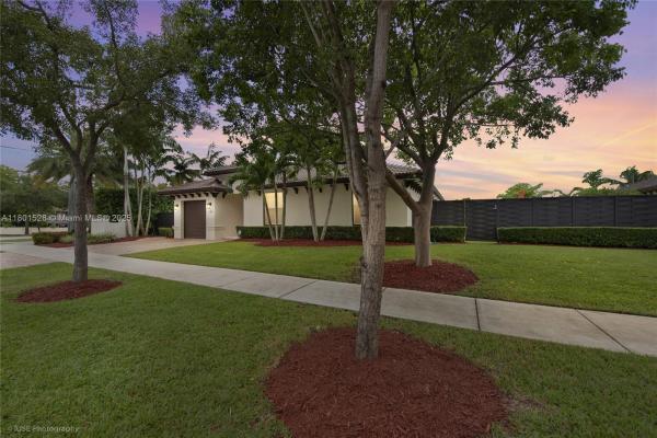 Kendall No HOA, 12790 SW 91st Ave, Kendall, Florida 33176, image 3