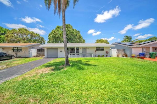 Miramar Tropical, 7921 Shalimar St, Miramar, Florida 33023, image 3