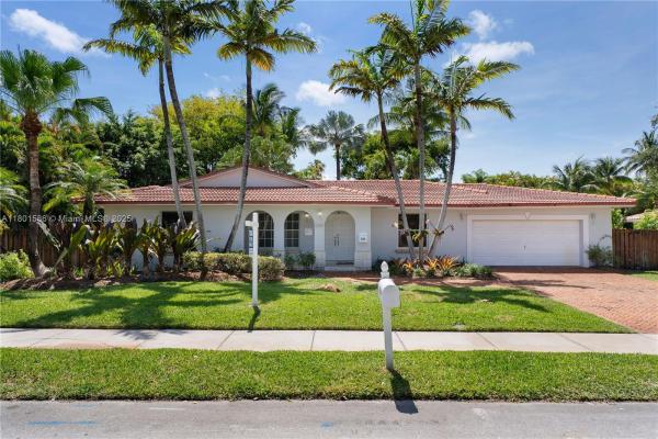 Castaneira Estates, 8700 SW 64th Ave, Pinecrest, Florida 33156, image 1