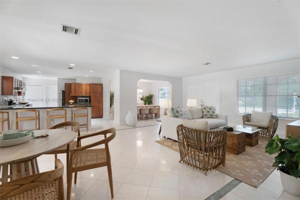 Castaneira Estates, 8700 SW 64th Ave, Pinecrest, Florida 33156, image 3