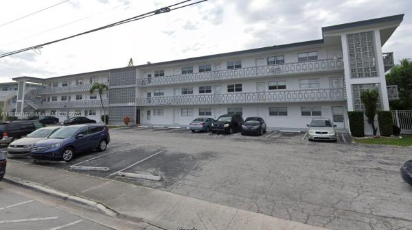 Envoy North, 467 Golden Isles Dr #307, Hallandale Beach, Florida 33009, image 1