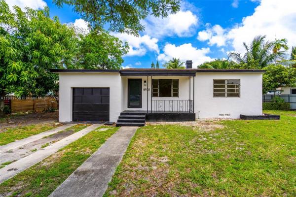 Cravero Lake Shore Estates, 8935 NW 10th Ave, Pinewood, Florida 33150, image 2
