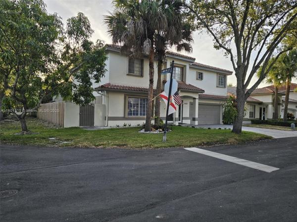 19110 NW 88th Ct, Hialeah, Florida 33018, image 1