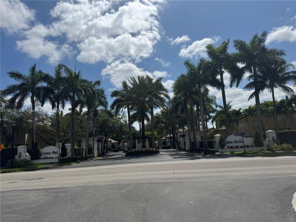 Savannah At Doral, 4892 NW 109th Pl, Doral, Florida 33178, image 1
