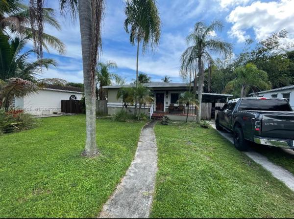 Hollywood Little Ranches, 2530 Fillmore St, Hollywood, Florida 33020, image 1