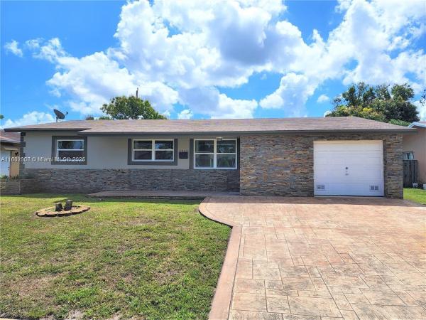Sunrise Golf Village, 5840 NW 16th St, Sunrise, Florida 33313, image 2