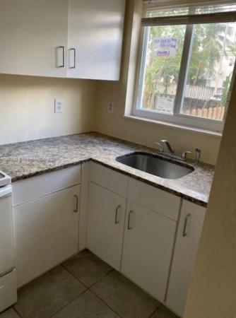 315 NW 84th Ter #315, Unincorporated Dade County, Florida 33150, image 1