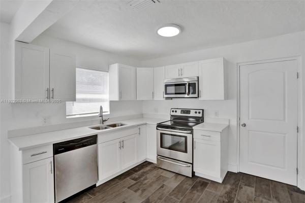 Woodhaven, 242 SW 9th St, Dania Beach, Florida 33004, image 1