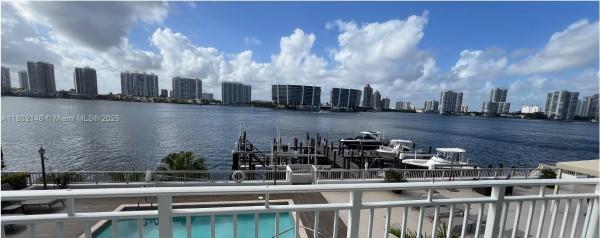Le Montcalm, 18000 N Bay Rd #204, Sunny Isles Beach, Florida 33160, image 1