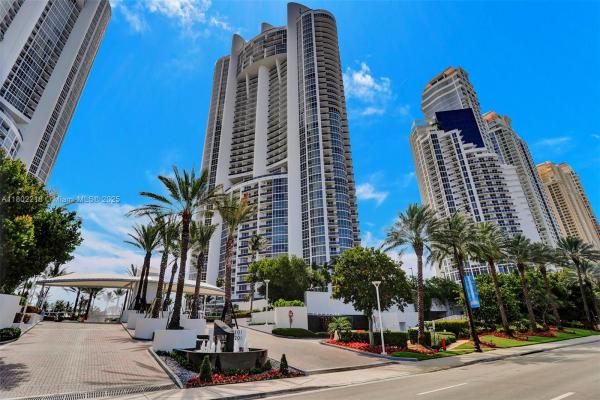 Trump Royale, 18201 Collins Ave #808, Sunny Isles Beach, Florida 33160, image 1