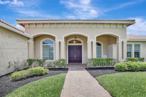 Sterling Ranch, 5474 S Sterling Ranch Cir, Davie, Florida 33314, image 2