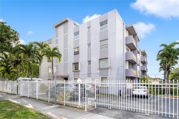 1661 SW 3 St #8, Miami, Florida 33135, image 1