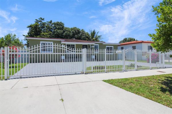 West Hialeah Heights, 928 W 31st St, Hialeah, Florida 33012, image 1