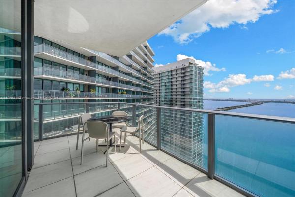 Gran Paraiso, 480 NE 31st St #4207, Miami, Florida 33137, image 2