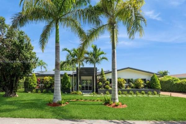 Kendall Lane Estates, 7625 SW 108th Ter, Pinecrest, Florida 33156, image 1