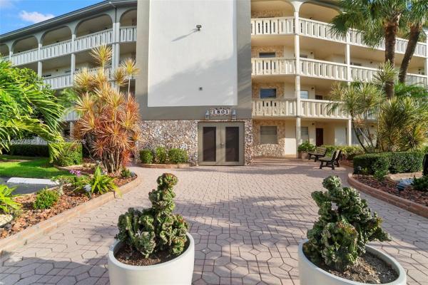 Eleuthera Village, 1801 Eleuthera Pt #K3, Coconut Creek, Florida 33066, image 1