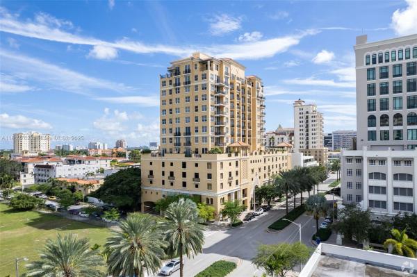 The Ponce De Leon, 1607 Ponce De Leon Blvd #8B, Coral Gables, Florida 33134, image 3