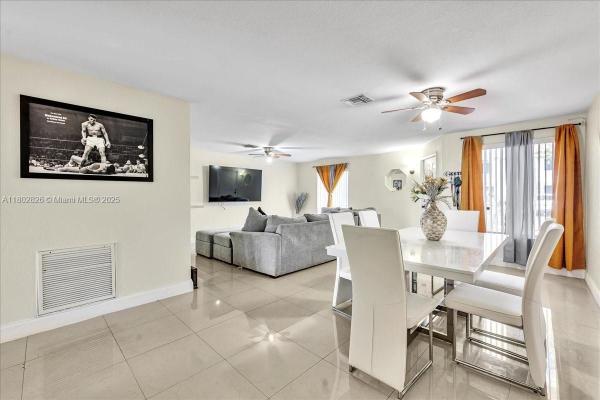 Nob Hill At Welleby, 9765 NW 37th St, Sunrise, Florida 33351, image 1