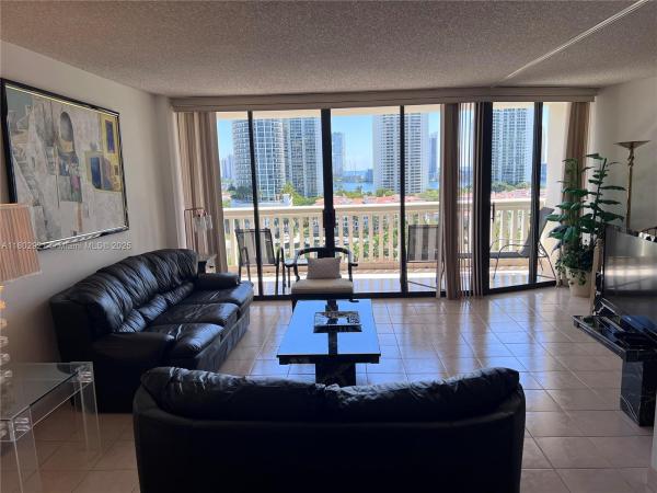 1000 Island Boulevard, 1000 W Island Blvd #1508, Aventura, Florida 33160, image 1