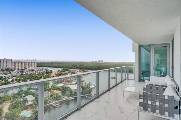 Parque Towers, 330 Sunny Isles Blvd #5-1808, Sunny Isles Beach, Florida 33160, image 1