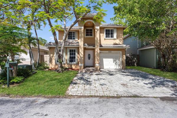 10504 SW 161st Pl, Miami, Florida 33196, image 1