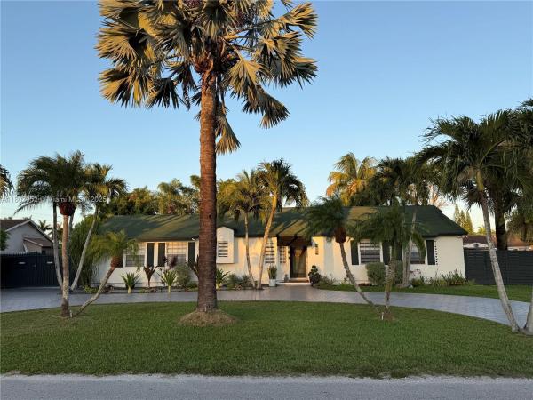15223 SW 152nd Ave, Unincorporated Dade County, Florida 33187, image 1
