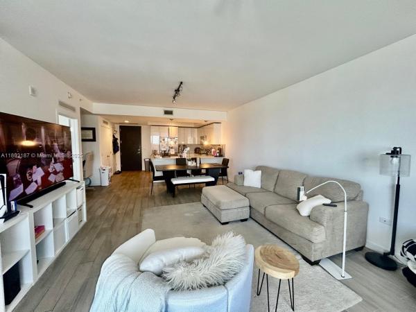 Nine At Mary Brickell Village, 999 SW 1st Ave #2013, Miami, Florida 33130, image 1